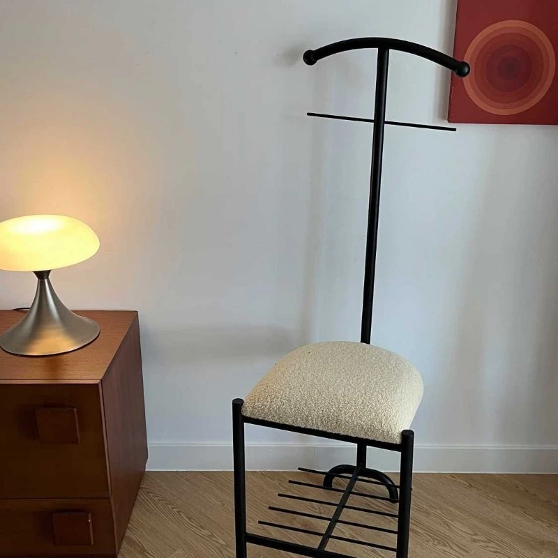 Simple modern coat rack for bedrooms, household standing clothes rack, floor stand