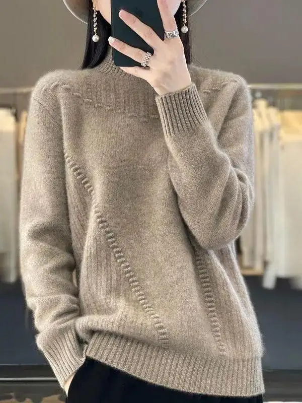 Women's Knitted Sweater Loose Fit Thickened Hoodie Base Layer Casual Style round Neck Breathable Material Chinese Production