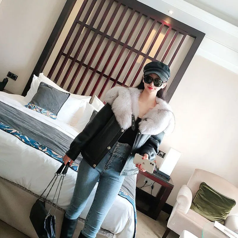 Fur One Leather Jacket New Winter Simulation Fox Fur Jacket Women Short Overcoat Loose Large Fur Collar Warm Motorcycle Clothing