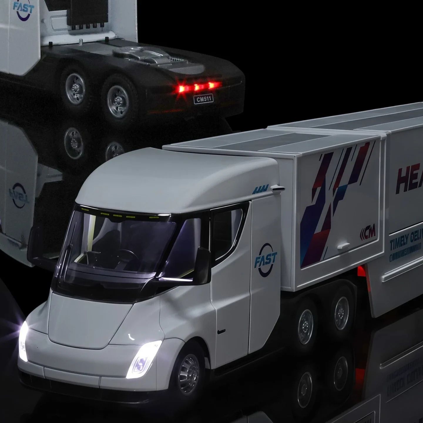 รถบรรทุกจำลองโลหะผสม 1:32 พร้อมเสียงและแสง ของเล่นวิศวกรรมขนส่ง ของเล่นเด็กผู้ชาย ของสะสมเด็ก ของขวัญ