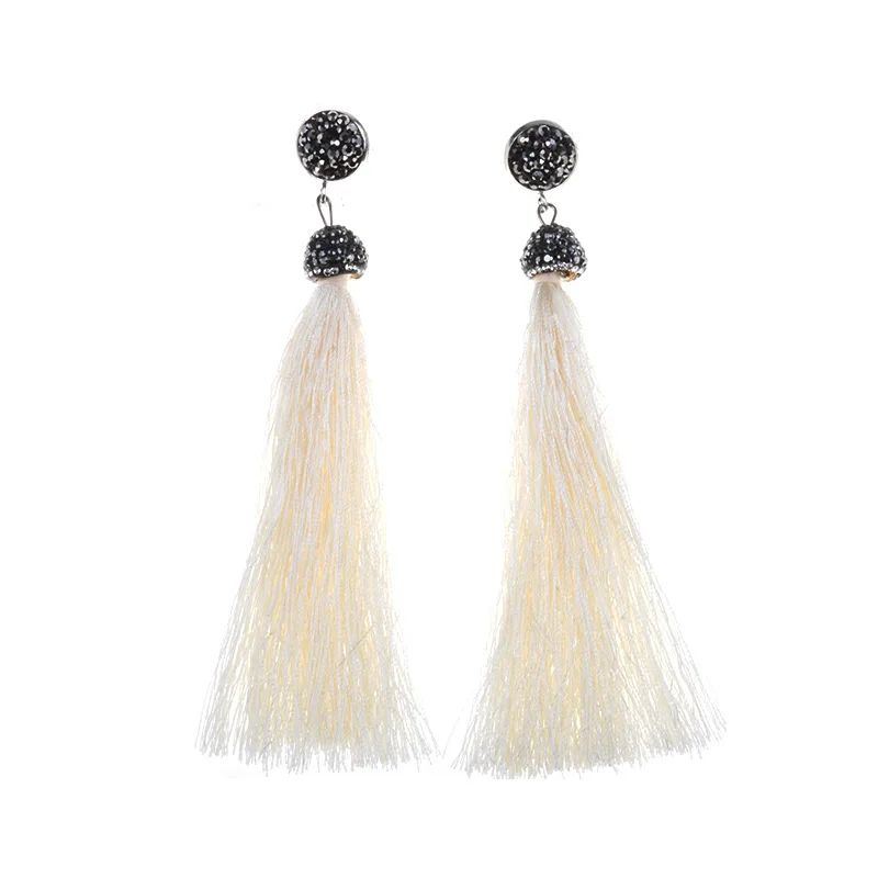 New product earrings, fashionable big-name alloy diamond-encrusted fringed earrings, cross-border accessories are sent overseas.