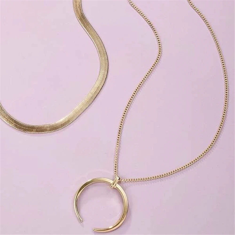 Fashion Vintage Multilevel Simple Collar Necklace For Women Female Gold-plate Snake Chain Horn Pendant Jewelry Gift Wholesale
