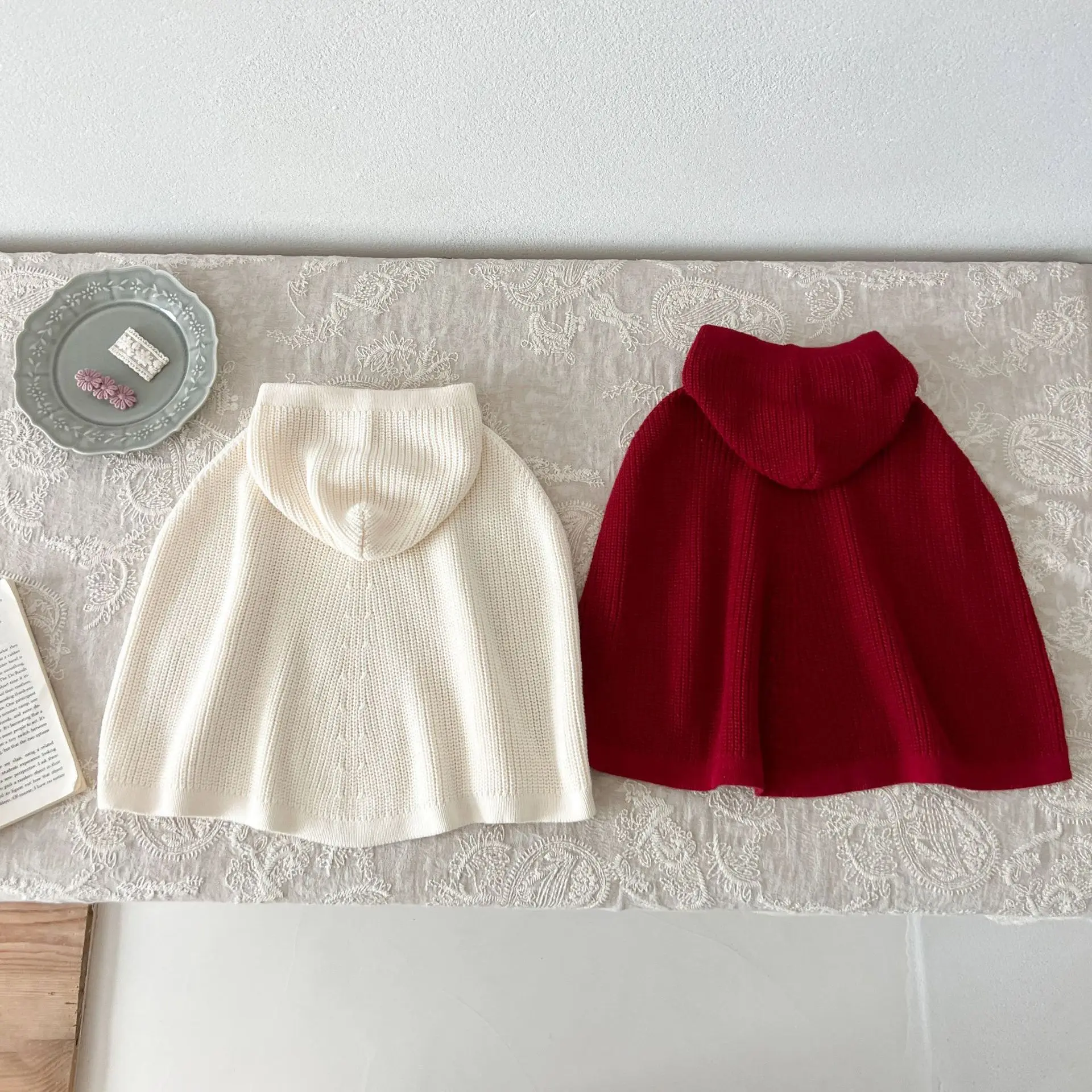 Autunno neonate cappotto stile occidentale cotone solido Pullover lavorato a maglia neonate maglione dolce con cappuccio bambino ragazze mantello