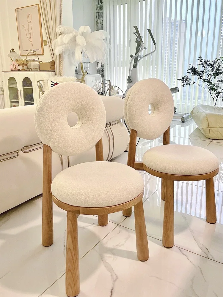 Wooden Dining Chair Retro Casual Back Bedroom Dressing Chair Pure White Lamb Wool Creative Desk Chair Simple Modern Donut Chair