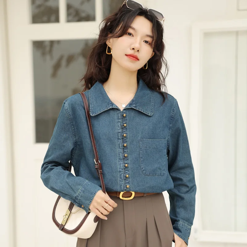 

Spring and Autumn New Women's Shirt Jacket Loose Collar Denim Shirt
