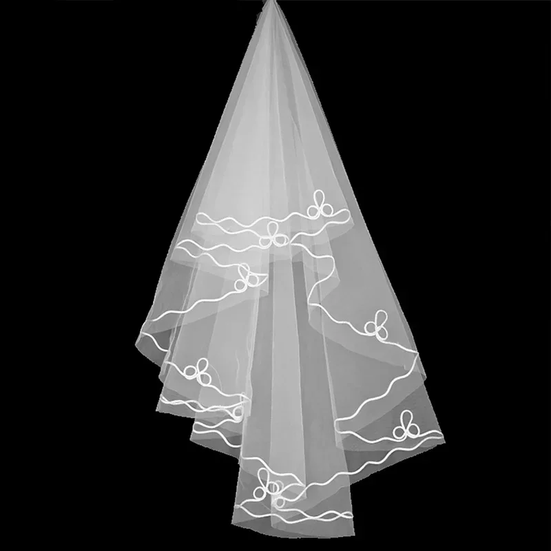 Single Layer Women Short Sheer Mesh Tulle Wedding Veil White Red Applique Patchwork Trim Wavy Solid Color Bridal Veil