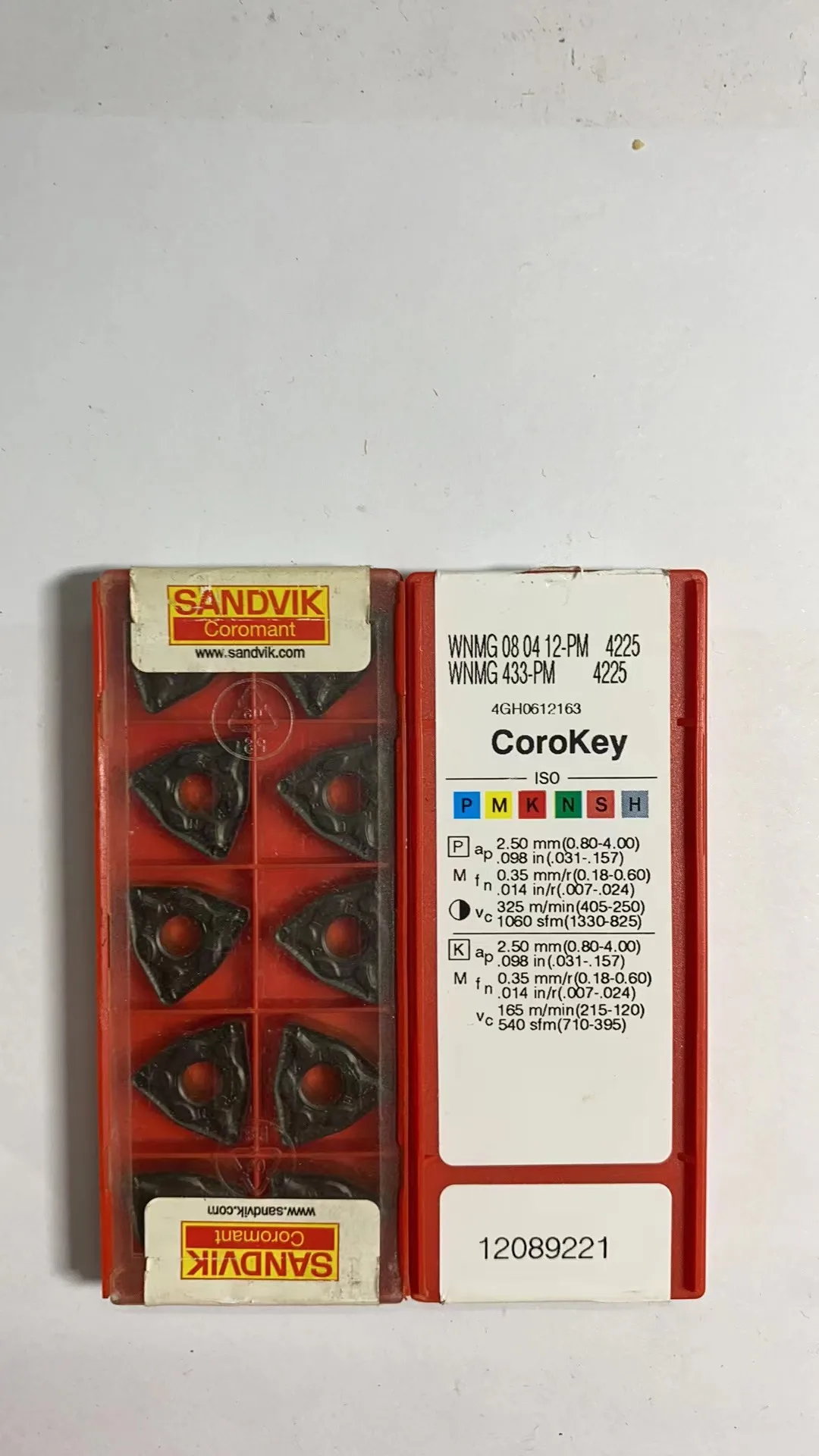 

CNC blade WNMG080412-PM 4225 Clearance special price, original and authentic, only 4 boxes