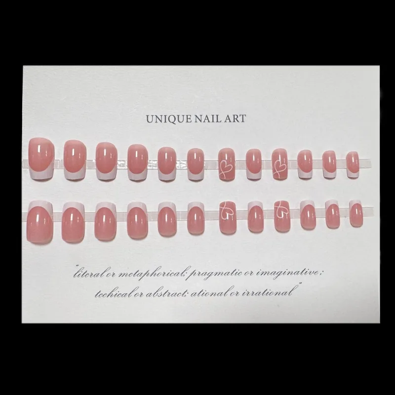 Juego de uñas postizas blancas para niñas, Set de 24 piezas, con prensa francesa para pegar, corazón de amor, Uñas postizas medianas, color blanco y Nude