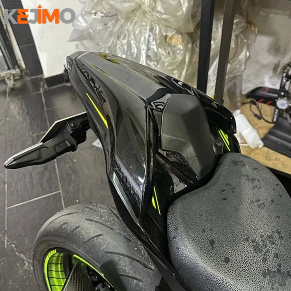 

Motorcycle Rear Passenger Cowl Seat Back Cover Fairing Accessories FOR Kawasaki Z900 Z z 900 2017 2018 2019 2020 2021 2022 2023