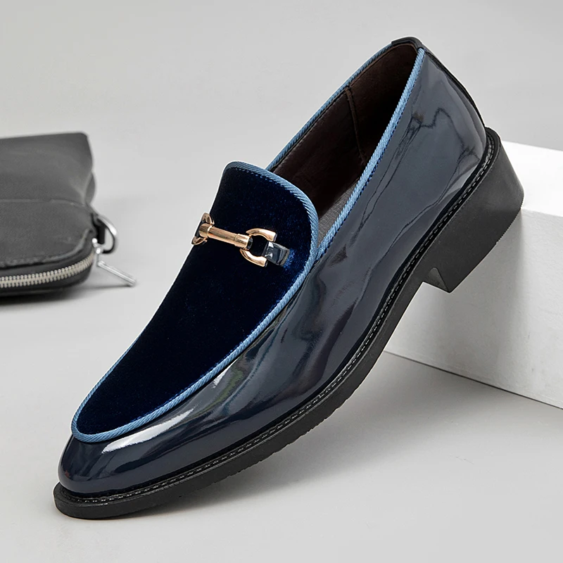 Brand New Men's Barber Anti Slip Loafers Korean Version Men's Pointed Patent Leather Color Blocked Business Casual Leather Shoes