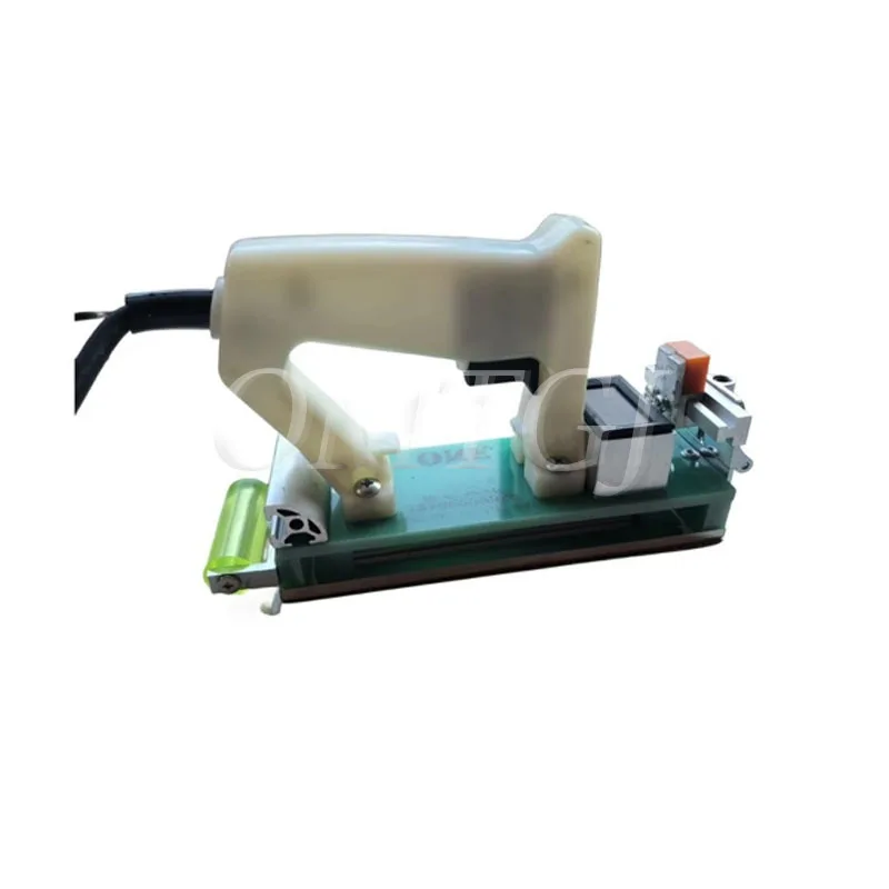 220V Portable Woodworking Edge Banding Machine Edge Bander For Self-adhesive Edge Banding