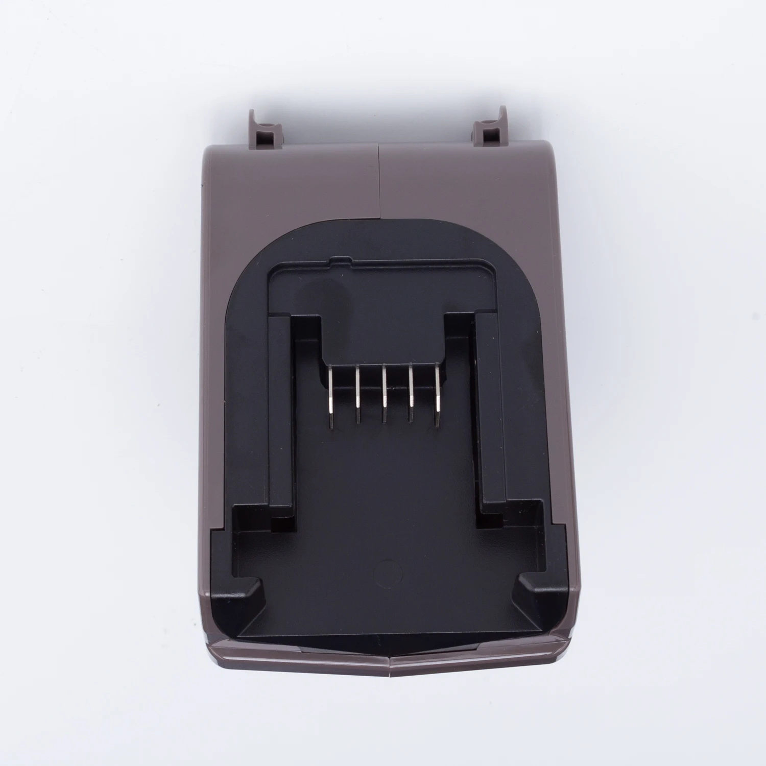 

Battery Adapter for Milwaukee Battery Convert to for Dyson v7 v8 Vacuum Cleaner Tool Converter (Not include tools and battery)