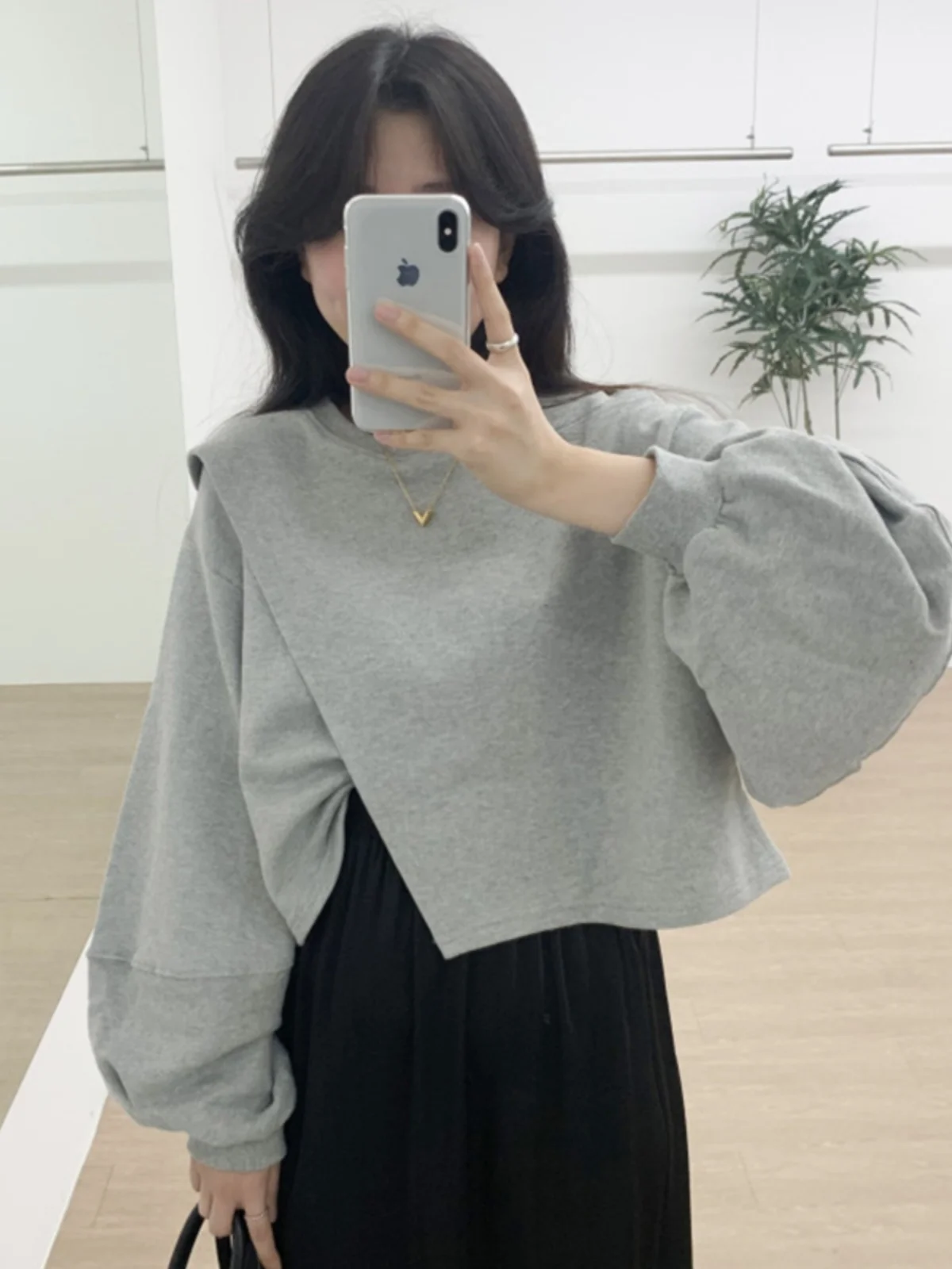 

Chic Autumn ort Loose Long Sve round Ne Asymmetrical Slit Sweatirt Korean Sle Commute Pure Color Faion Design
