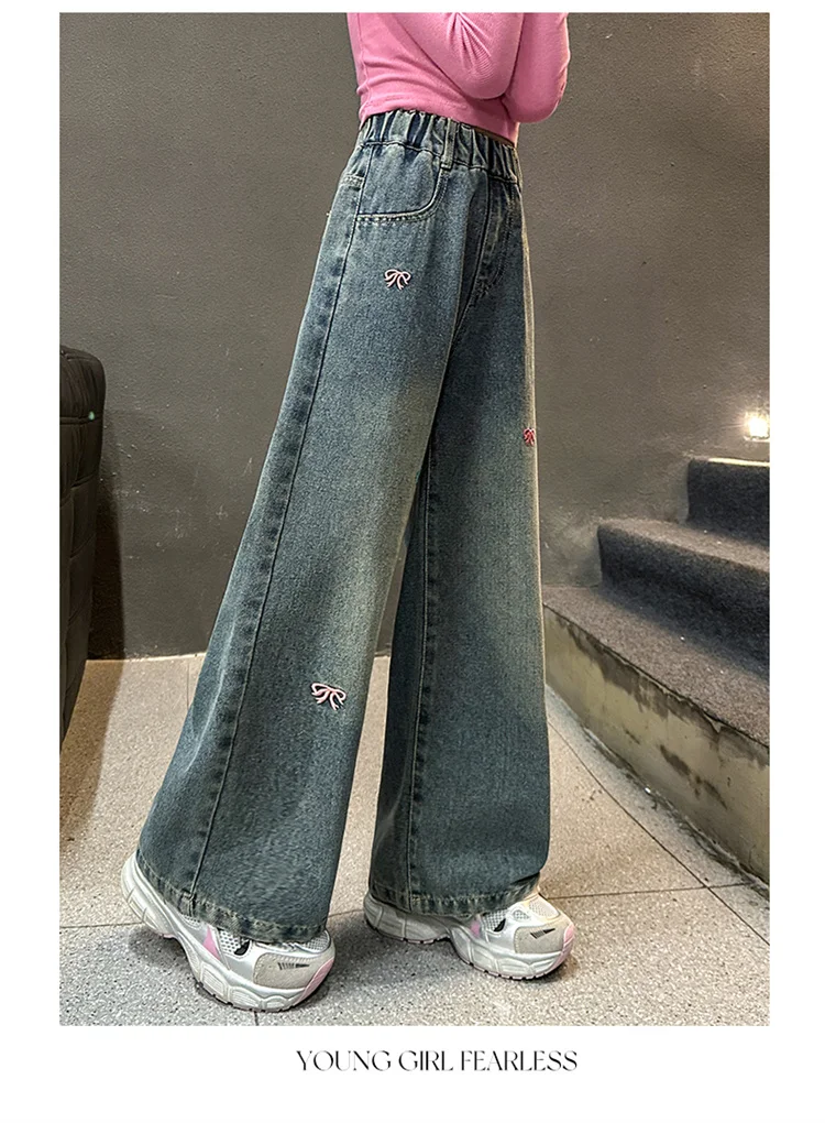 Heißer Verkauf: Modische Jeans mit Schleifenstickerei für Mädchen im Teenageralter, lässige gerade Jeanshose für Teenager, modische Jeanshose für Kinder – Detail 3