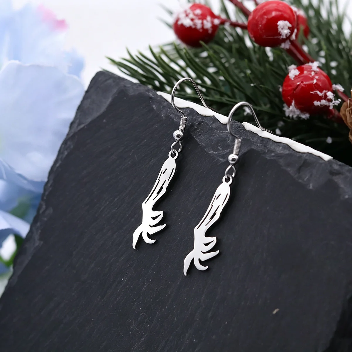 Kinitial Stainless Steel Skeleton Claw Hand Drop Hook Earrings Gothic Ghost Bone Talon Dangle Earrings Halloween Punk Jewelry