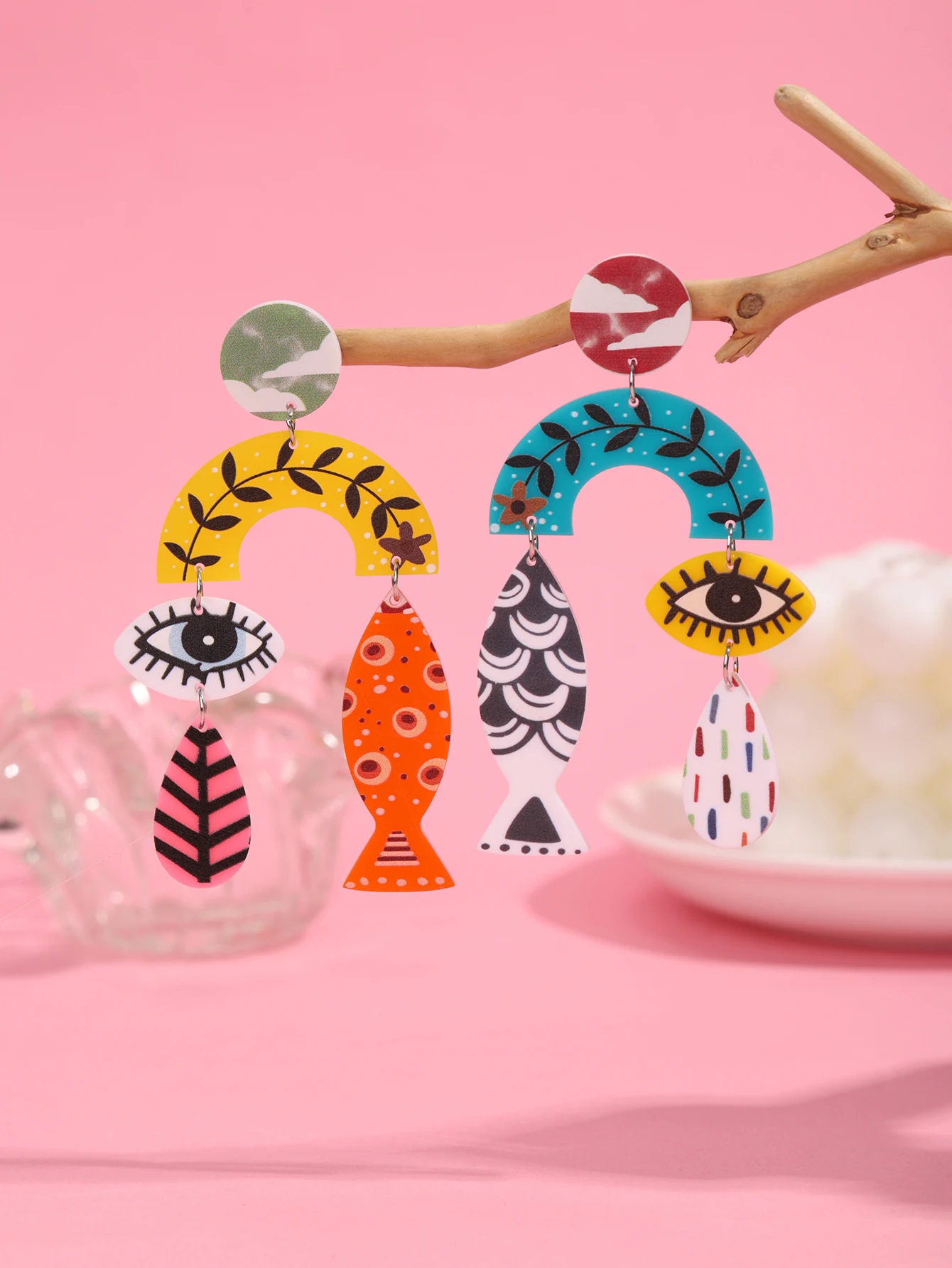 1pair Cute Abstract Pattern Fish Acrylic multicolored Drop Earrings for Women Party Jewelry Accessories