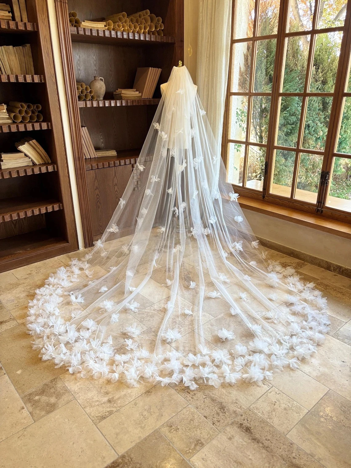 

3m*3m Cathedral Wedding Veils 3D Flowers One Layer Bridal Veil with Comb Bride Headpiece Florals Women Accessories