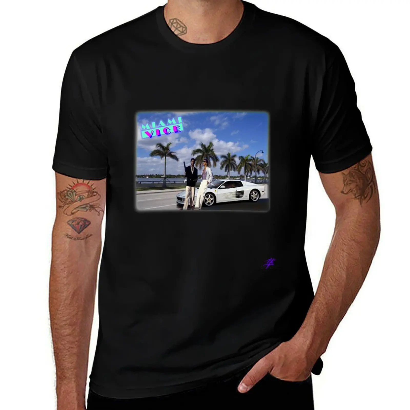 

Miami Vice T-Shirt Simple Line Art Print Tee