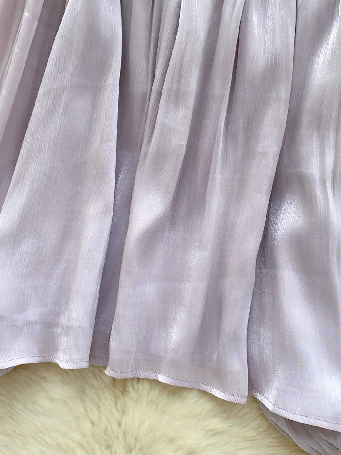 

Ele Off-oulder Lantern Sve Me irt Women's Autumn Faion 2025 Gentle Sle Age-Defng Versatile Top