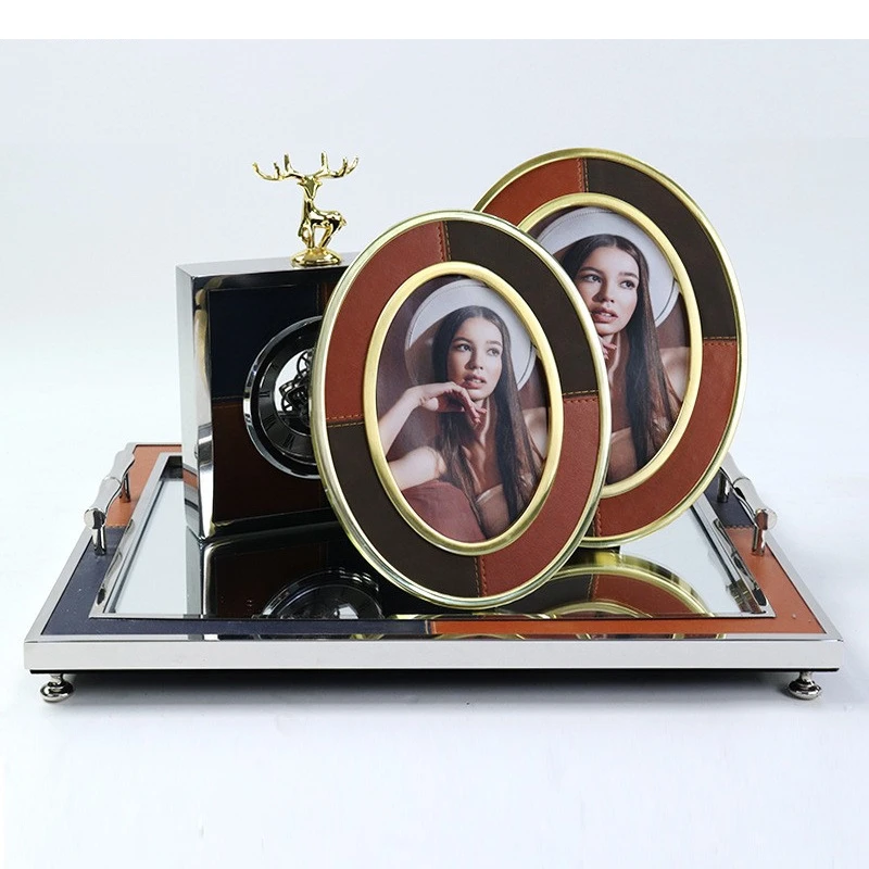 Patchwork Leather Oval Photo Frame Gold Frames for Pictures Bedside Table Ornaments Desk Decoration Figures Portrait Framed Art