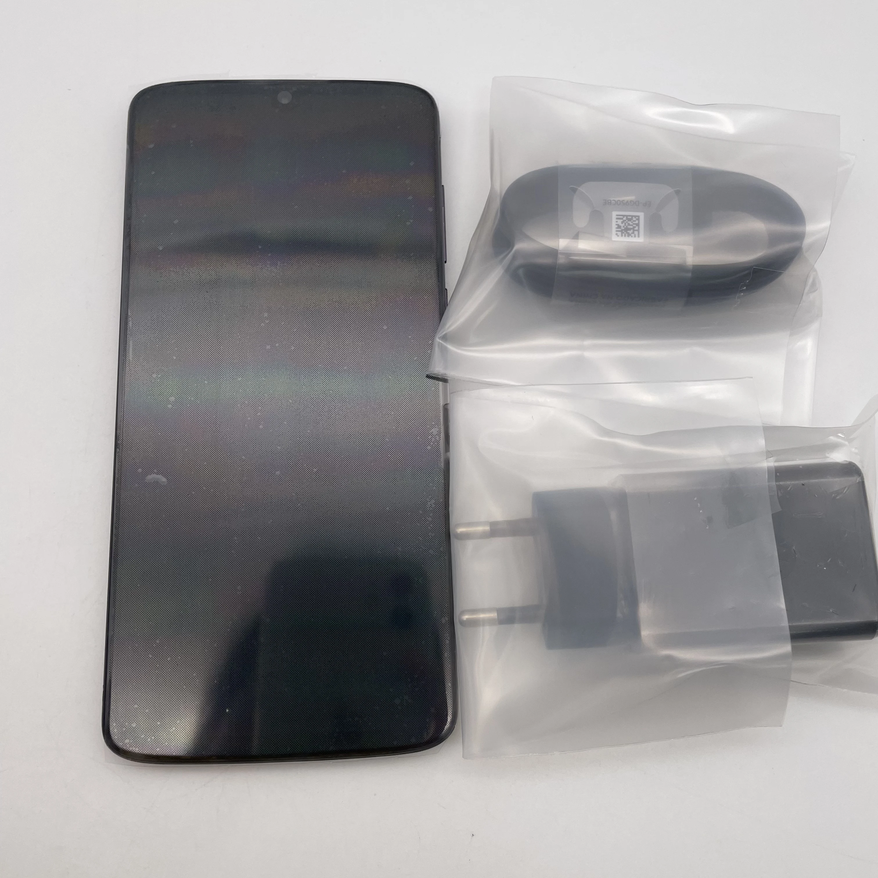 مفتوح الأصلي موتورولا موتو Z4 XT1980-4 بصمة واي فاي 6.4 بوصة 48MP أندرويد 9.0 3600mAh
