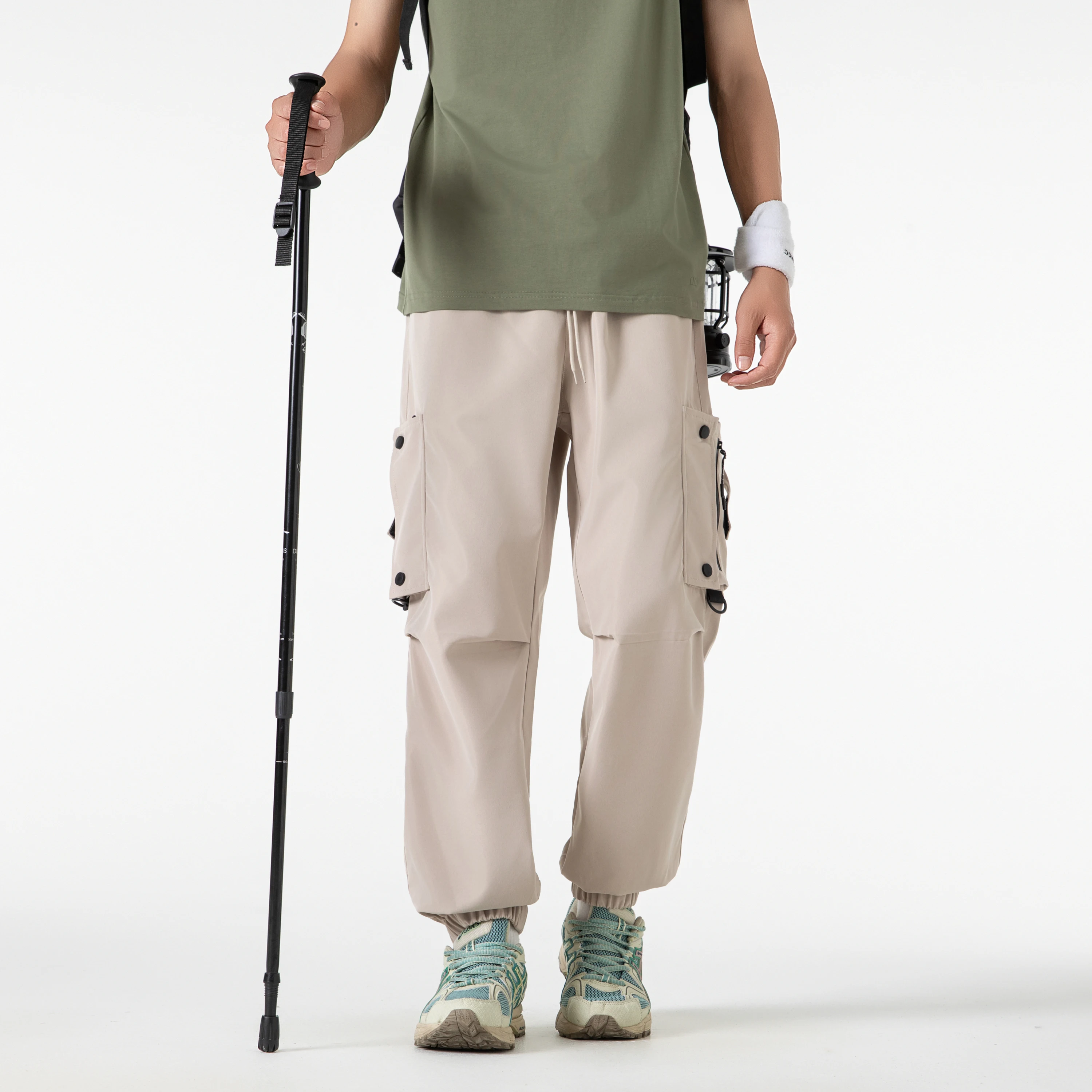 

2025 New style mountaineering pants, men's sportswear and casual workwear pants, outdoor mountaineering tapered long pants