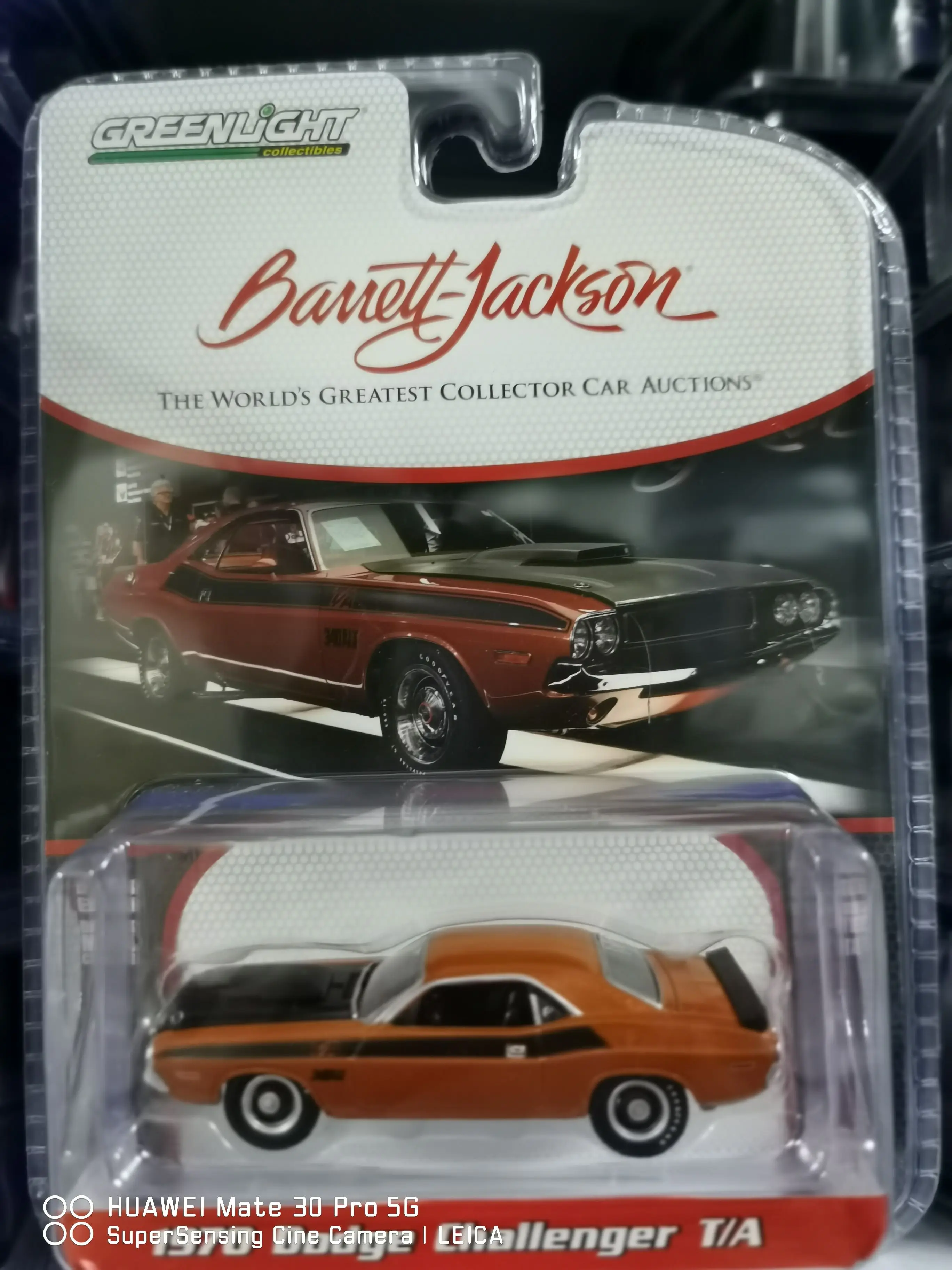 

Коллекционная модель автомобиля GREENLIGHT 1:64 1970 Dodge challenger T/A из литого сплава, декоративный подарок