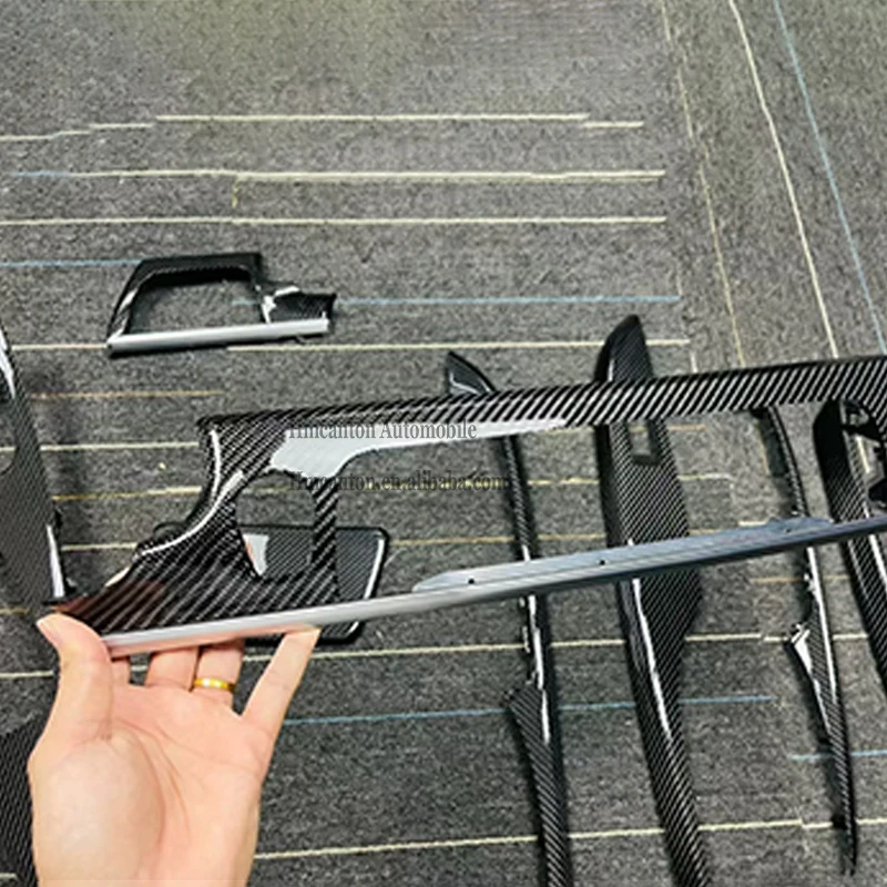 Hot Sale Carbon Fiber Car Interior Trim Kit for BMW 6 Series F12 F06 F13 Car Model Car Interior Trim Kit