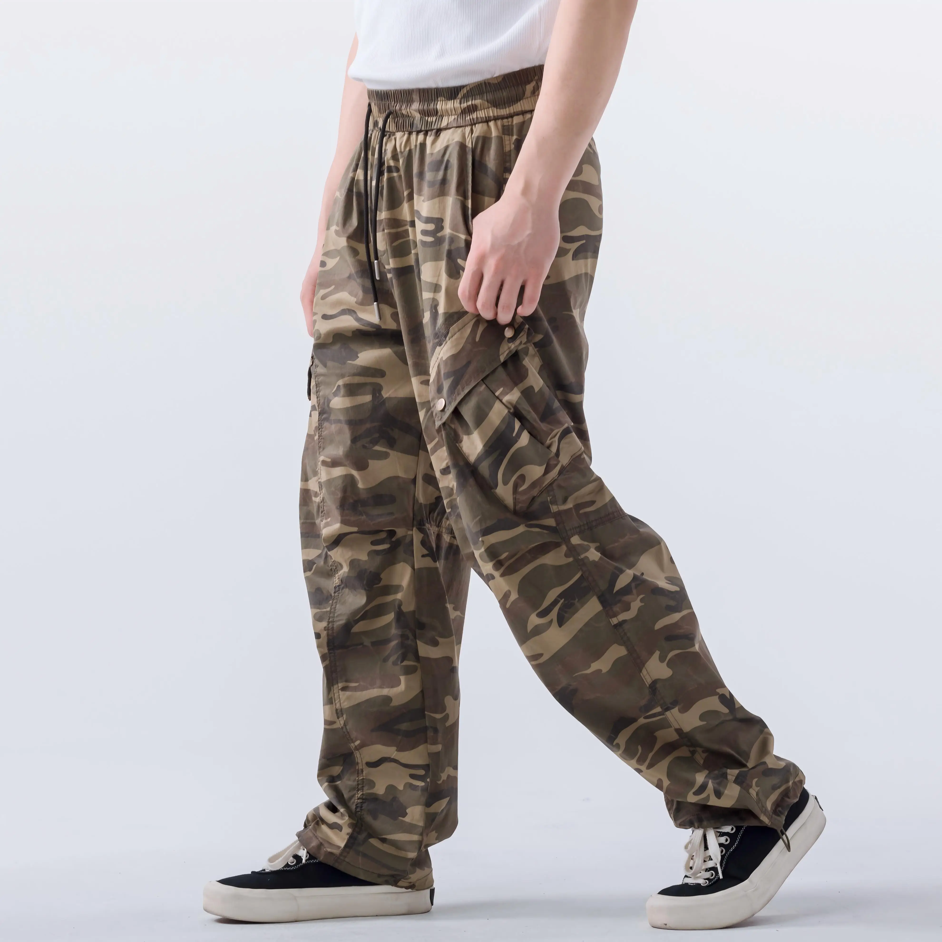 Vintage Camouflage Washed Fade Long Pants Loose Drawstring Retro Trousers Full Length Wide Leg Pants with Pocket