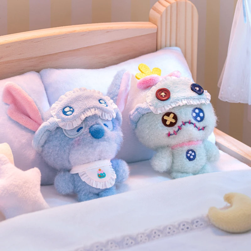 Disney Squinty Eyes Pajama Plush Keychain, Cute Cartoon Collectible Keyring, Soft Plush Toy Gift for Anime Fans