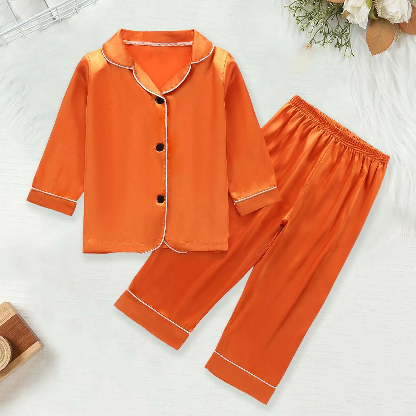 

Spring 1-7Y Kids Girls Boys Silk Satin Pajamas Set Children Long Sleeve Button-Down Pyjamas Sleepwear Children Summer Nightwear