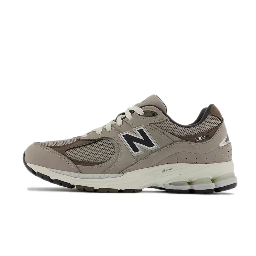 New Balance NB2002R Unisex Gray Low-Top Runners – Retro Leather, Non-Slip Shock-Absorbing Sole & Durable Comfort M2002RAW