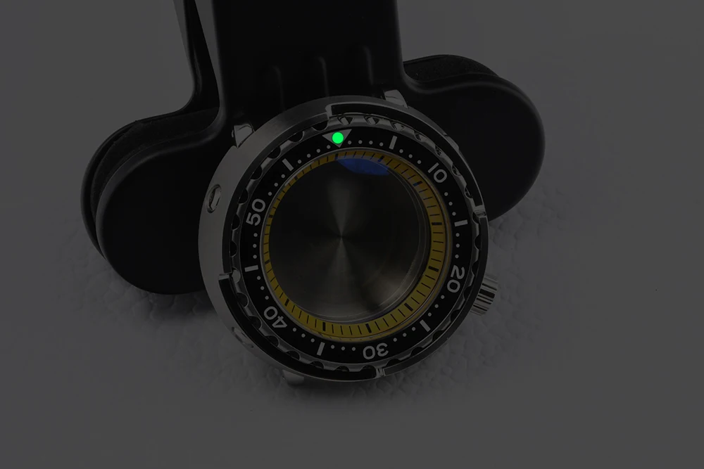 Heimdallr Tuna Taucheruhrgehäuse, 316L Edelstahl, Keramiklünette, 29 mm Zifferblatt, Saphirglas, C3-Leuchtzeiger für NH35/NH36 Uhrwerk – Detail 1