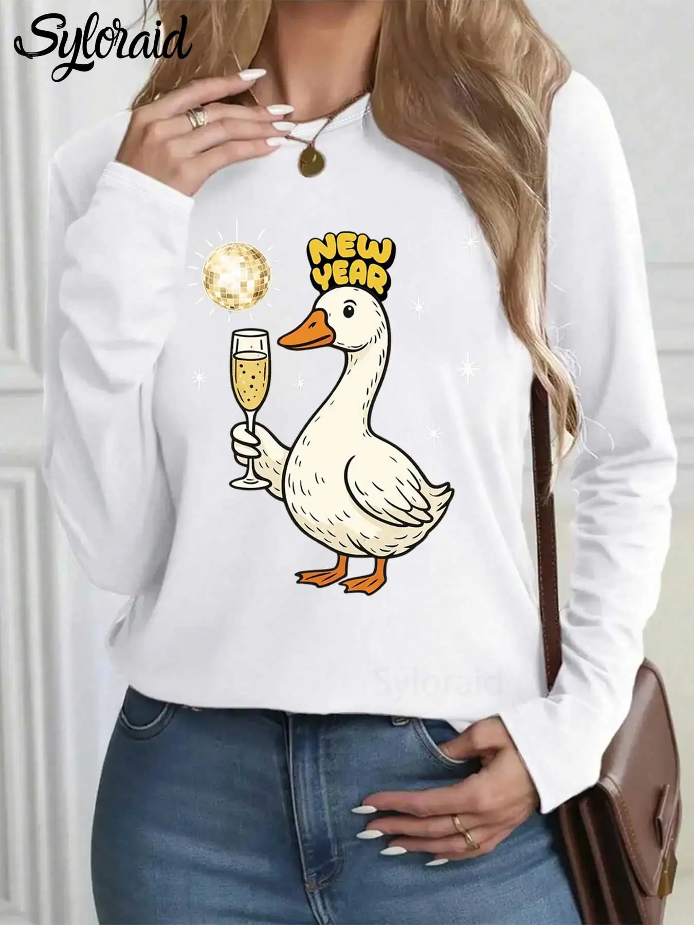 เสื้อยืดแขนยาวผู้หญิง เสื้อยืดพิมพ์ลายห่าน สวัสดีปีใหม่ เสื้อยืดแฟชั่นคอกลมลำลอง