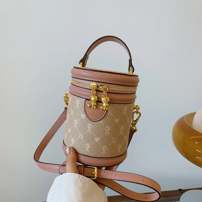 2025 New Barrel-shaped women Shoulder Crossbody Bag Casual Trend Fashion Handbag Cylindrical Bag Women's Bag Bolso de mujer