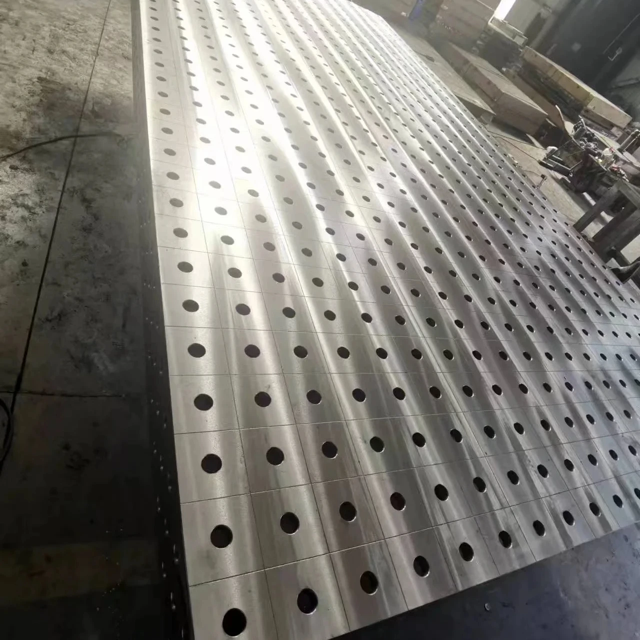 

Высококачественная система зажима для 3D-сварки OEM, детали для станков, промышленное оборудование