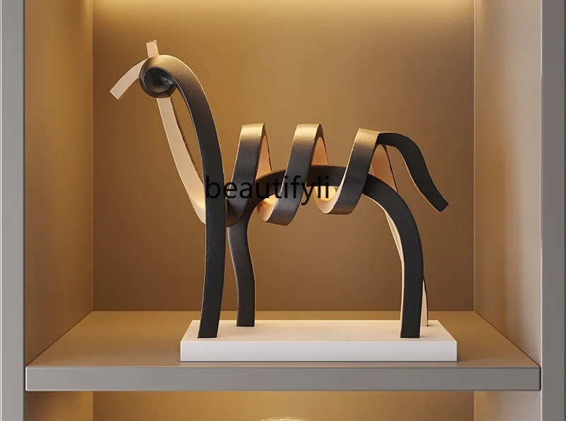 

Modern simple sculpture, horse ornament, art and crafts, soft decoration, living room entrance, home decoration