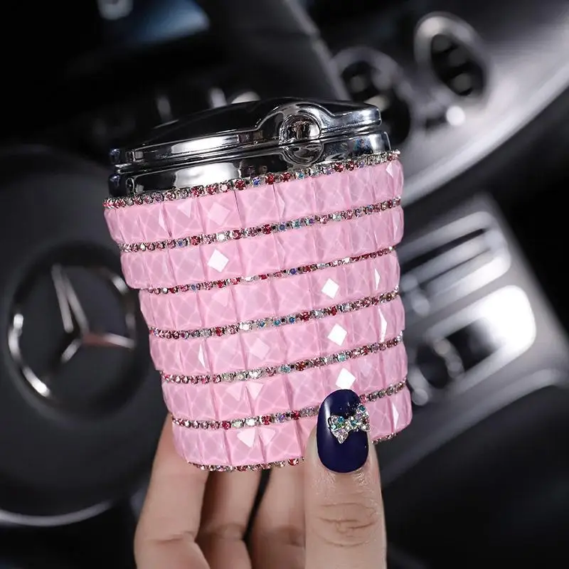 ที่เขี่ยบุหรี่ในรถยนต์ปอร์เช่ อเนกประสงค์พร้อมฝาปิด ประดับเพชรสร้างสรรค์สำหรับผู้ชายและผู้หญิง