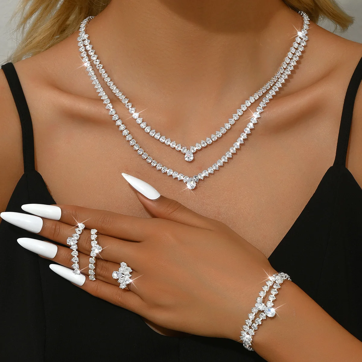 

Fashion Zirconia Bridal Set - Four Pieces - High-Quality Versatile Wedding Dress Accessories for Birthday Party Gifts