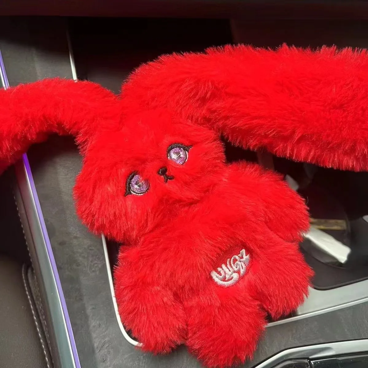 Kpop YuQi Doll Keychain 15CM Cartoon Red Rabbit Plush Doll Bag Pendant Keyring Filling PP Cotton Soft Short Plush Toy Fans Gift