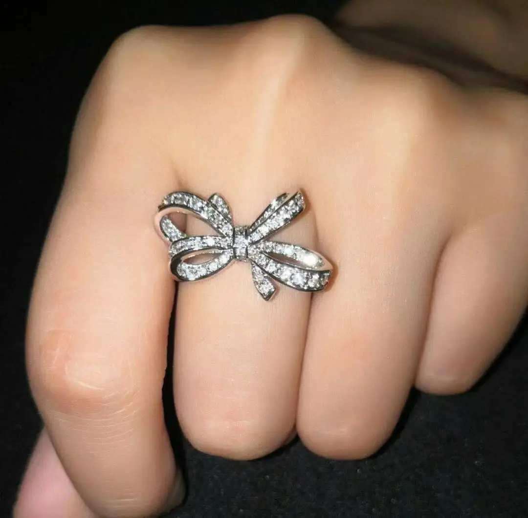925 Sterling Silver Classic Big Bow Bow Bow Zircon Ring For Ladies Fashion Birthday Wedding Engagement Jewelry Gift