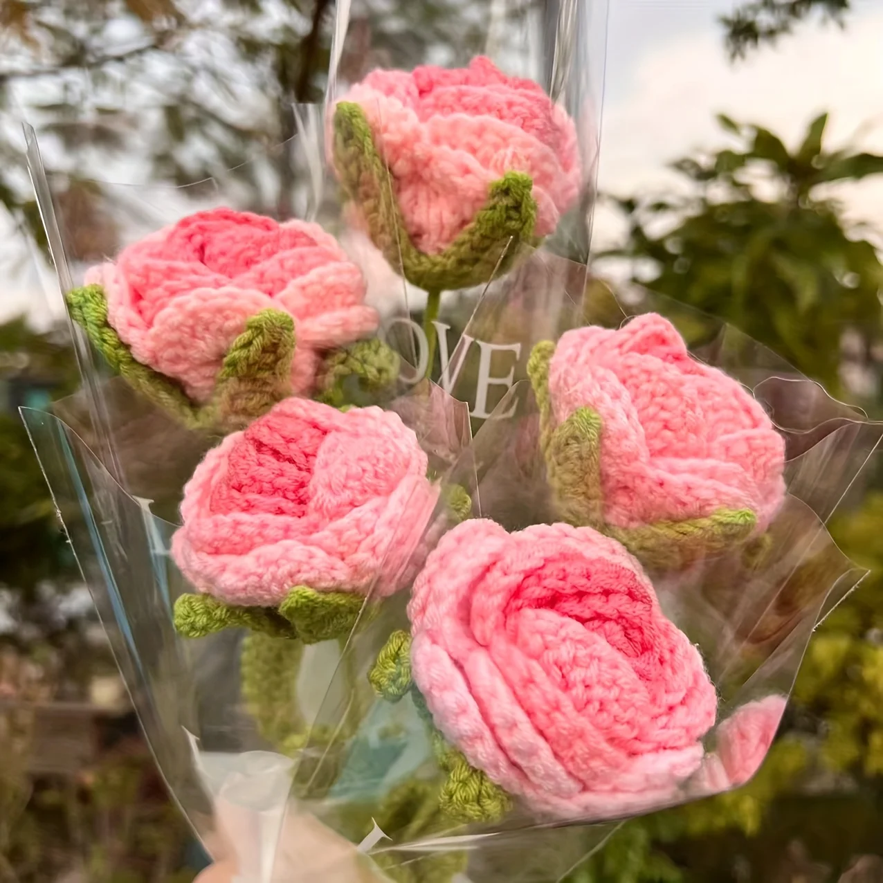 

6pcs Handmade Crochet Rose Bouquet - Artificial Polyester Flowers for Valentine's Day, Mother's Day Gifts, Table Decor,
