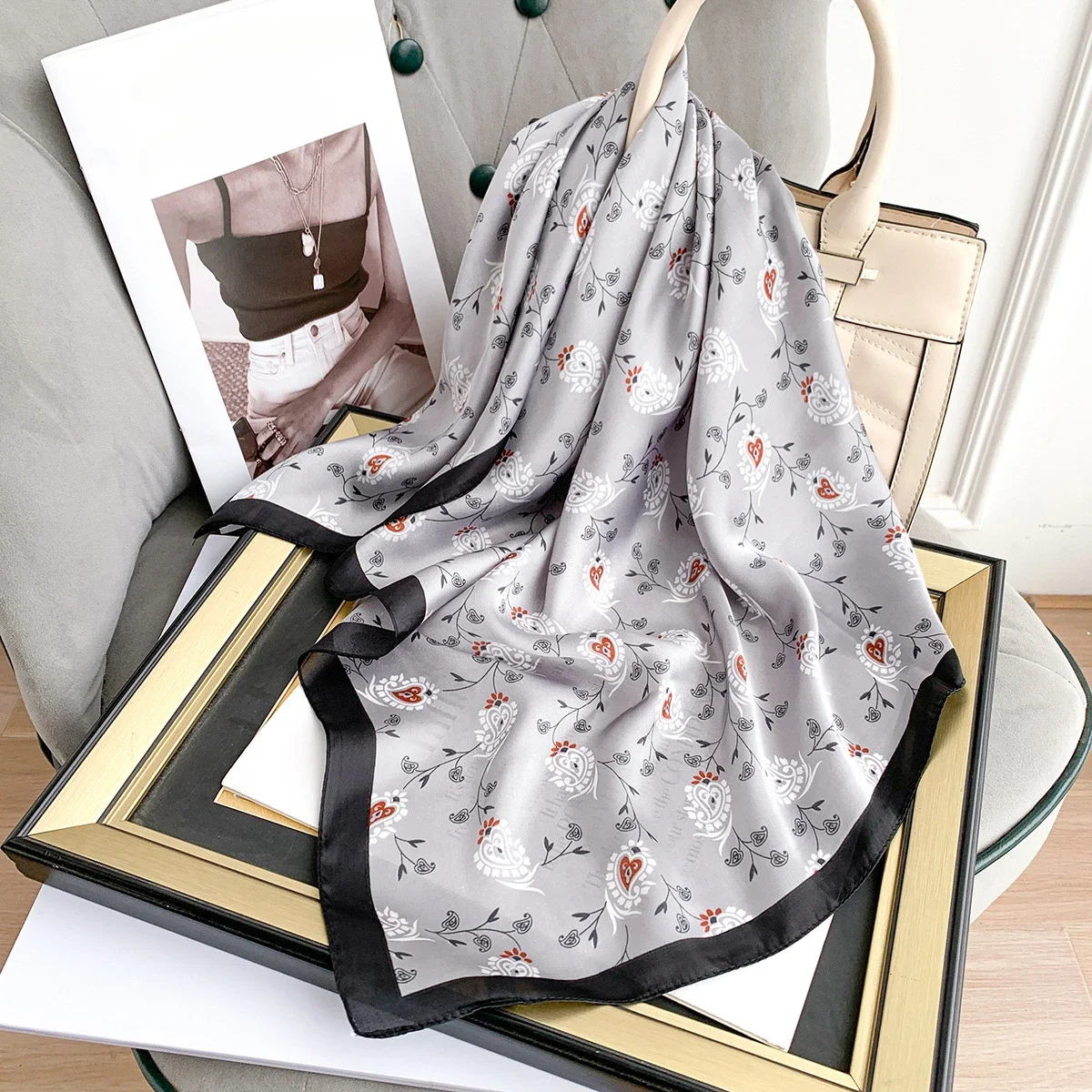 Spring/Summer Concise Floral Print Imitation Silk Hijab Outdoor Breathable Wraps for Women 70*70cm Versatile Print Square Scarf