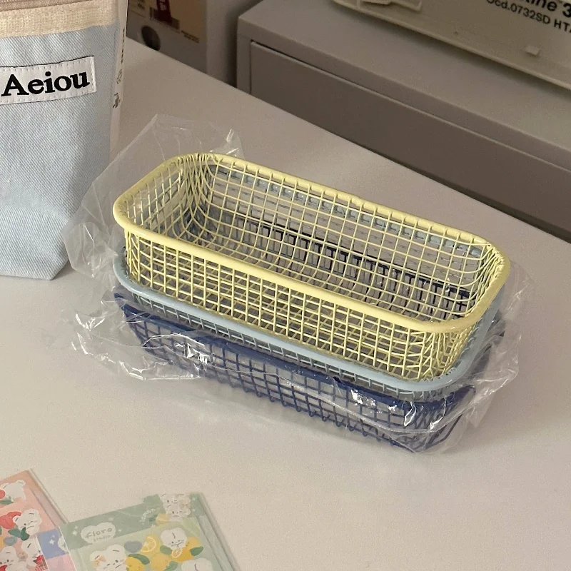 سلة تخزين معدنية من SKYSONIC منظم أشتات سطح المكتب بطاقات الصور والقرطاسية وحامل فرز المكياج ومورد المكتب والمنزل