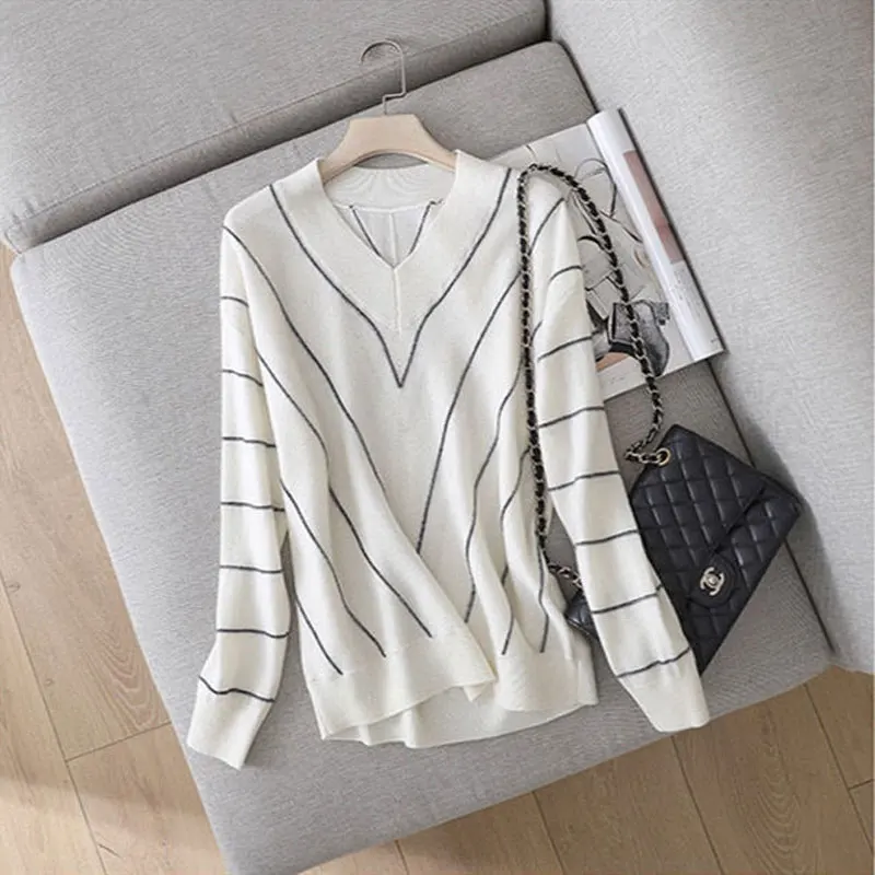 Fashion V-Neck Striped Knitted Sweaters Female Clothing Korean 2023 Spring Autumn Casual All-match Long Sleeve Straight Jumpers