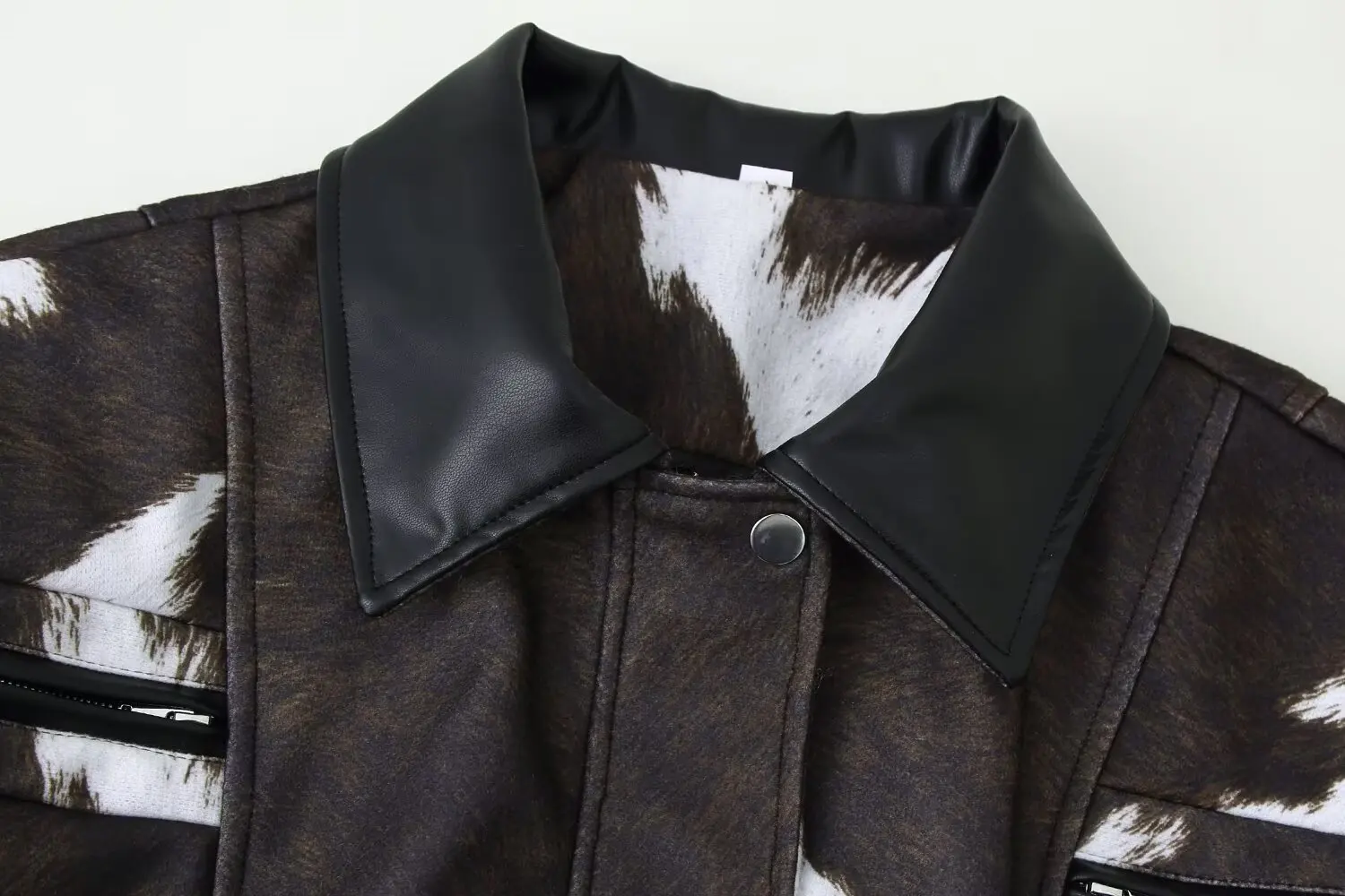 2025 Autumn and Winter New European and American Fashion Design Fashion Printed PU Leather Short Jacket