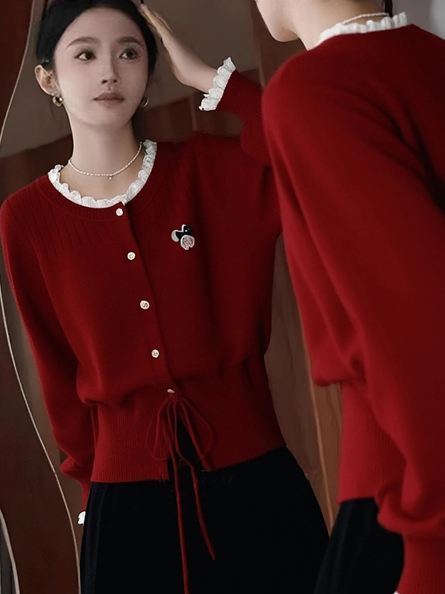 Koreanischer Sle Red Lace Trim Camere Knitwear Long Sve Waist Cinched Top Faionable Winter Faion Damenpullover