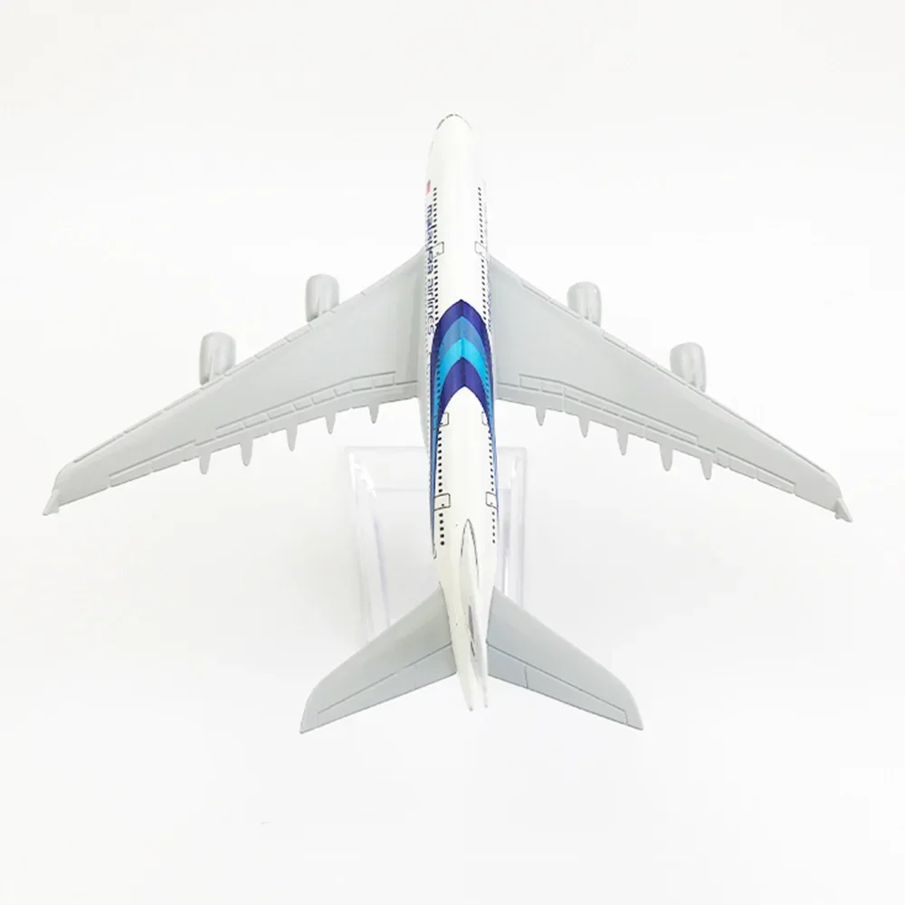 Avión de aleación a escala 1/400 Airbus A380 de Malaysia Airlines, modelo de avión de 16cm, juguetes de decoración, colección de regalos para niños