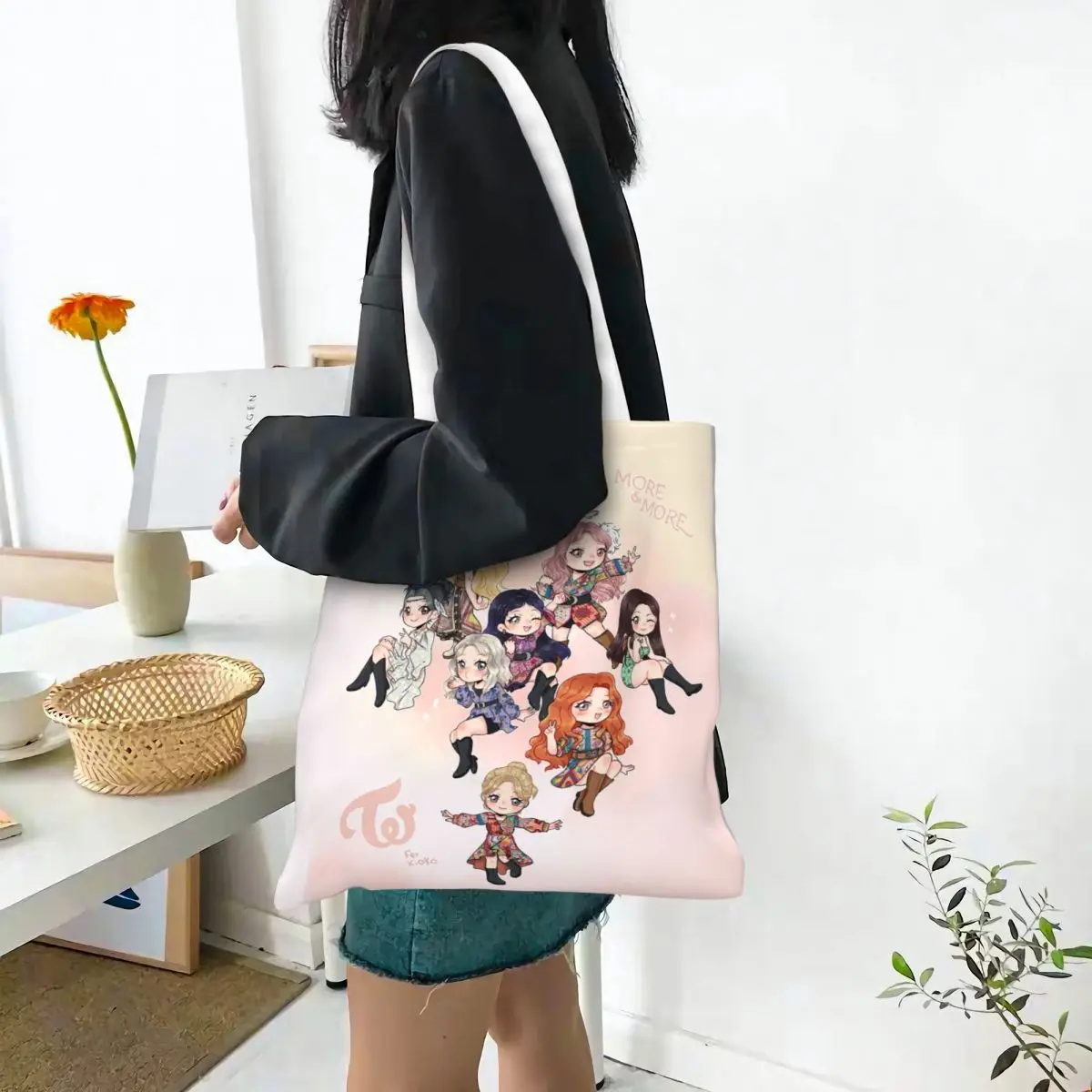 Kpop Singer Twice Girls Tote Bags Women Handbag Canvas Student Shoulder Bag Reusable Shopping Bag