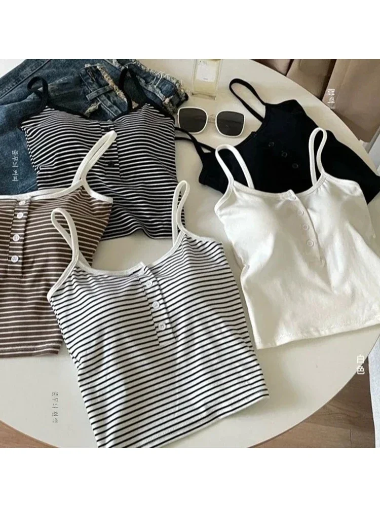 

Новый женский однотонный полосатый жилет на пуговицах на подтяжках, летний корейский модный повседневный сексуальный облегающий женский топ на пуговицах с накладкой на грудь
